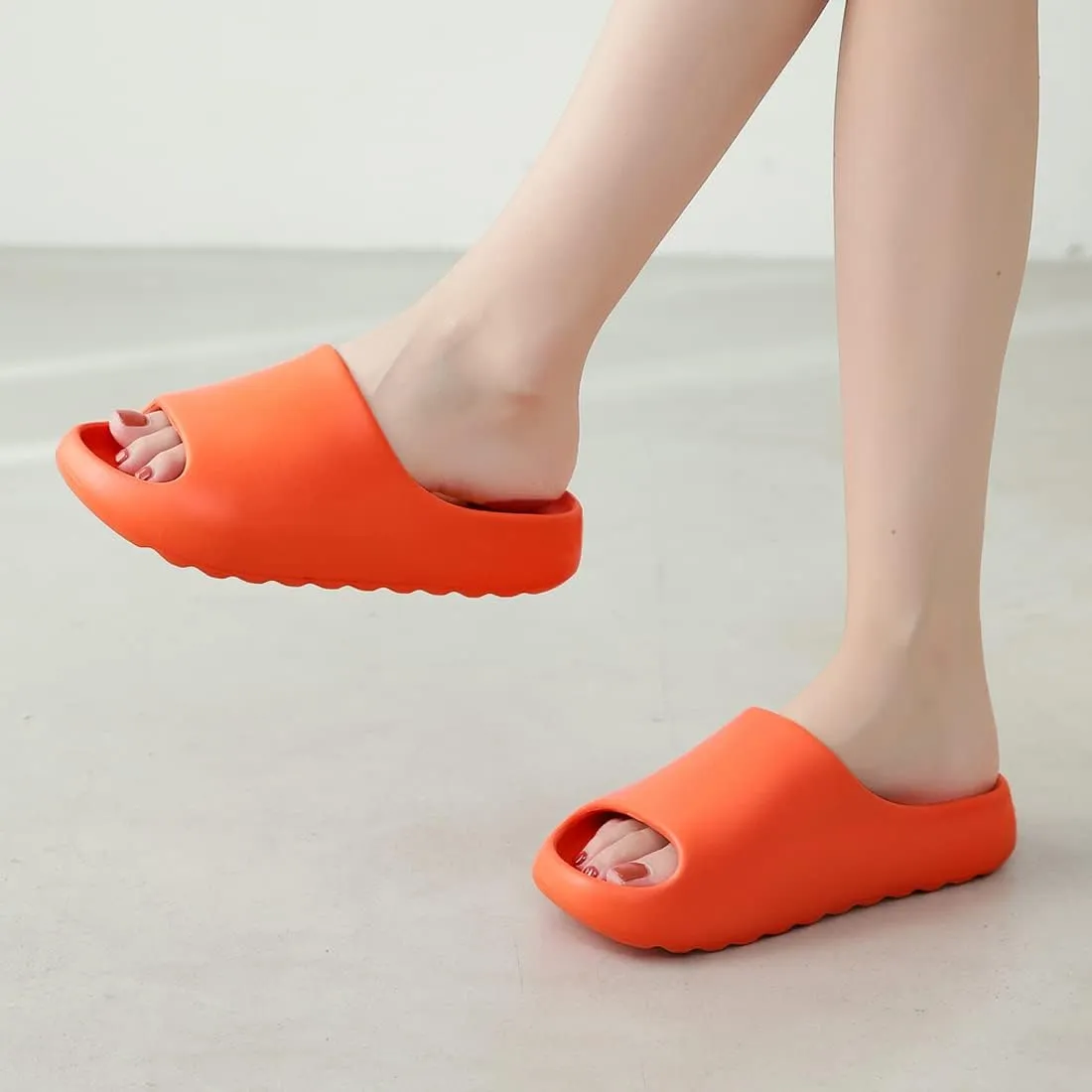 Cloud Slides for Women and Men, Platform Slides Slippers, Non-Slip Quick Drying Soft Lightweight Shower Shoes, Thick Sole Open Toe Slides Sandals for Indoor & Outdoor