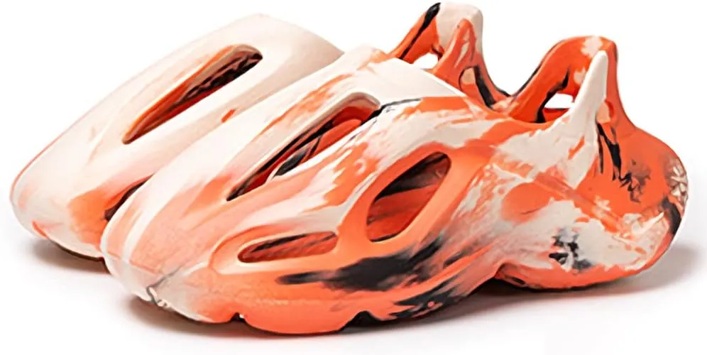 Foam Runner Shoes,Unisex Foam Runner Sneakers Pillow Cloud Sandals Slides, Fashion Anti Slip Quick-Drying Summer Beach Shoes