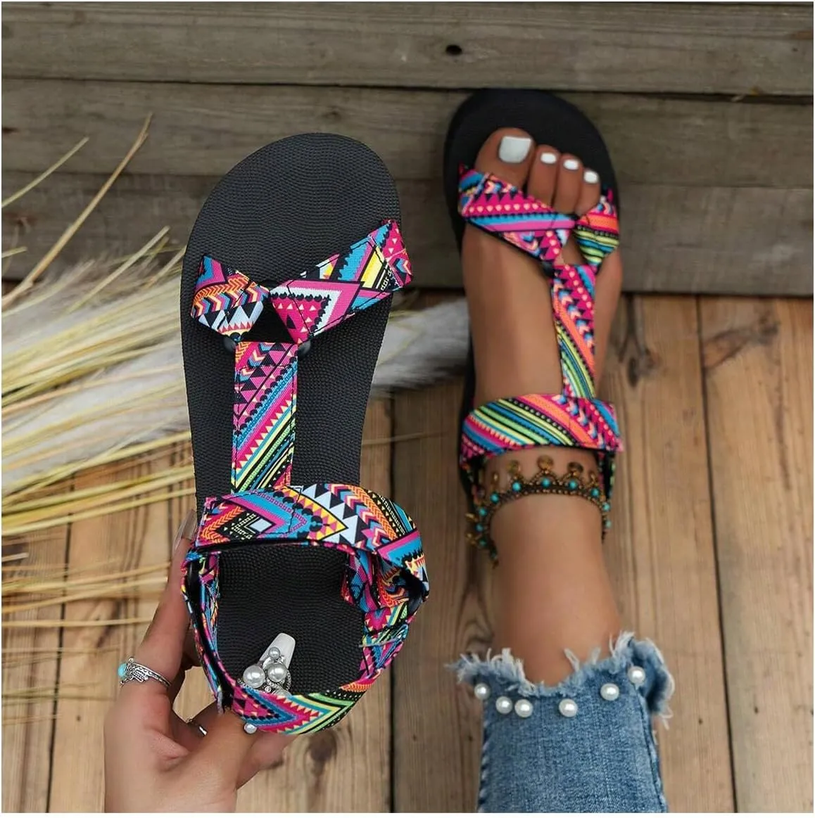 GORGLITTER Women's Sport Sandals Geo Print Walking Sandals Arch Support Hiking Sandals