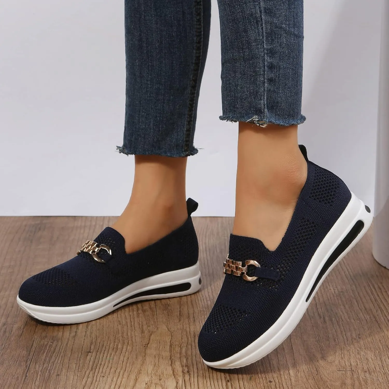 Hbeylia Slip On Loafers for Women Platform Wedge Metal Chain Ballet Flats Round Toe Chunky Bottom Low Top Dress Shoes for Women Ladies Vacation Work Nurse