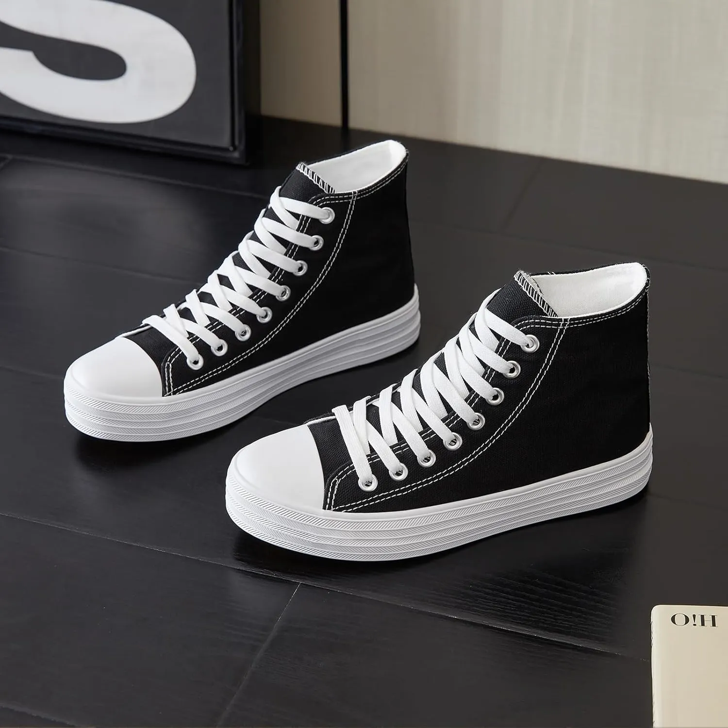 HYPOCRUTE Womens High Top Sneakers Classic Canvas Shoes for Women Lace Up Canvas Sneakers Casual Tennis Shoes for Walking