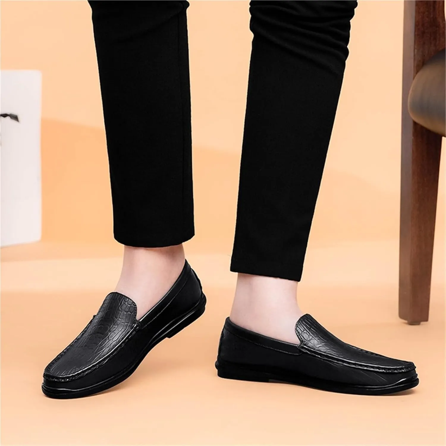 Men's Loafers Shoes Round Toe Genuine Leather Crocodile Print Loafer Shoes Flexible Anti-Slip Resistant Walking Outdoor Slip On
