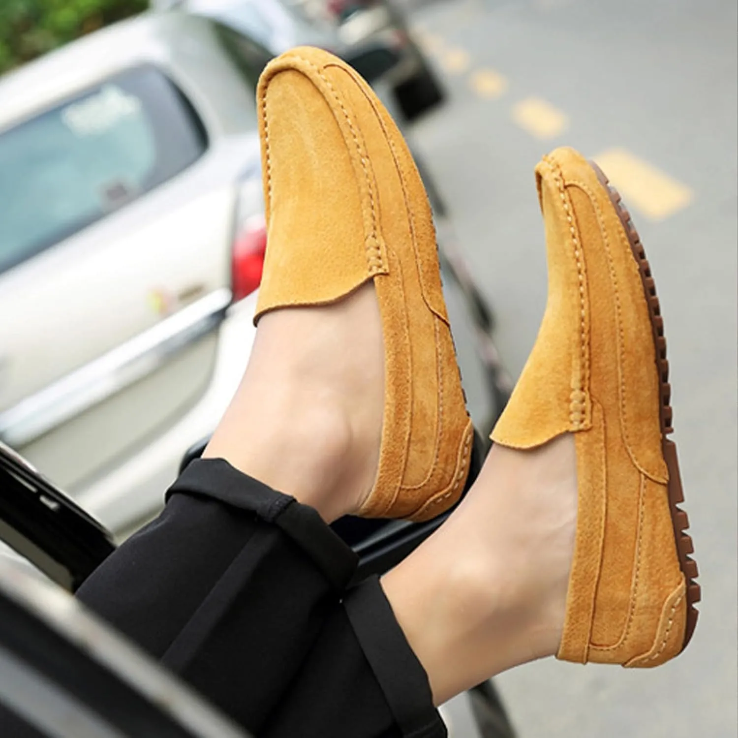 Men's Suede Driving Penny Loafers Retro Round Toe Solid Color Moccasin Shoes Comfortable Slip On Casual Dress Boat Shoes
