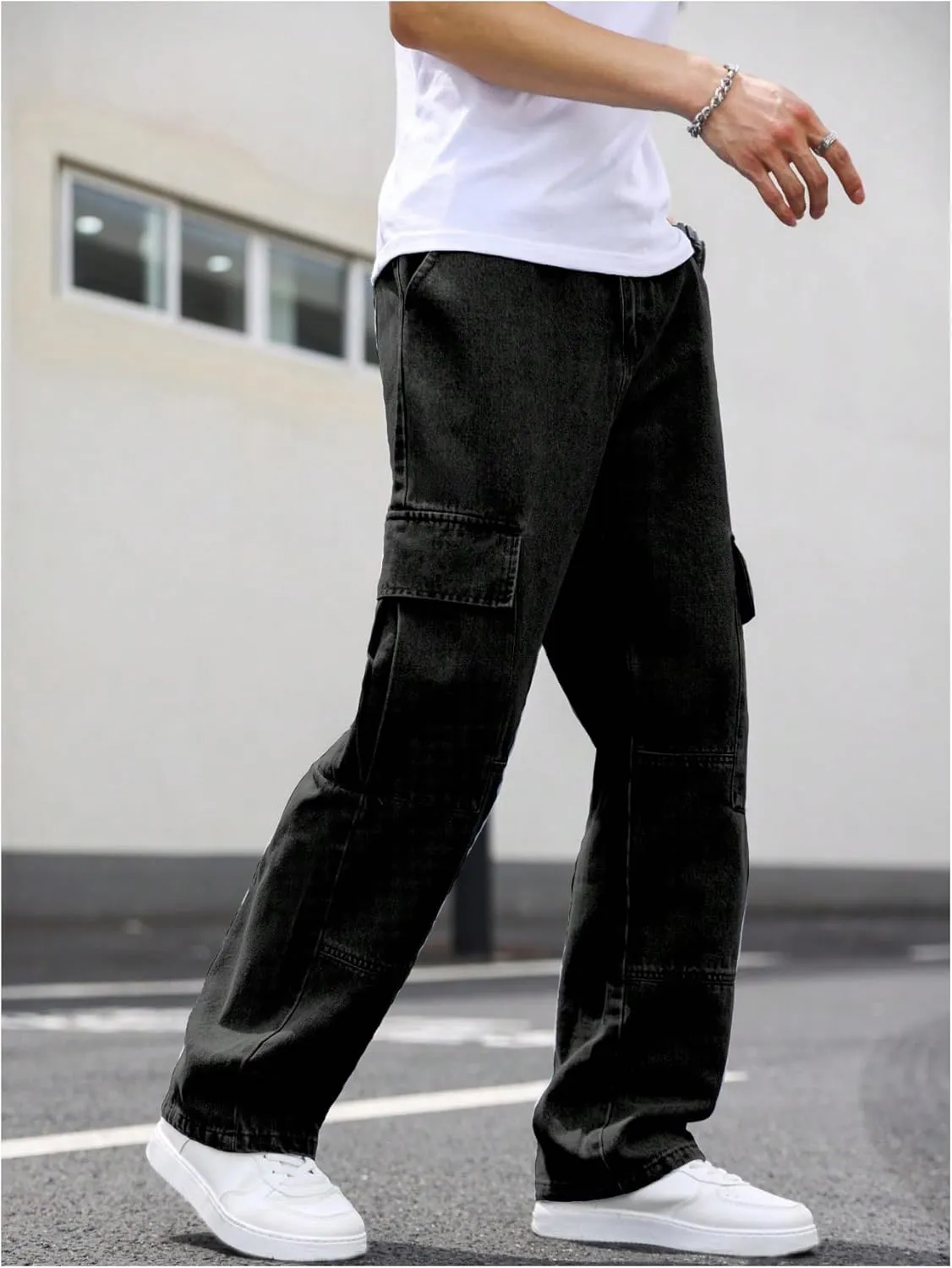OYOANGLE Men's Flap Pocket Denim Cargo Pants Straight Leg Skateboard Jean Trousers