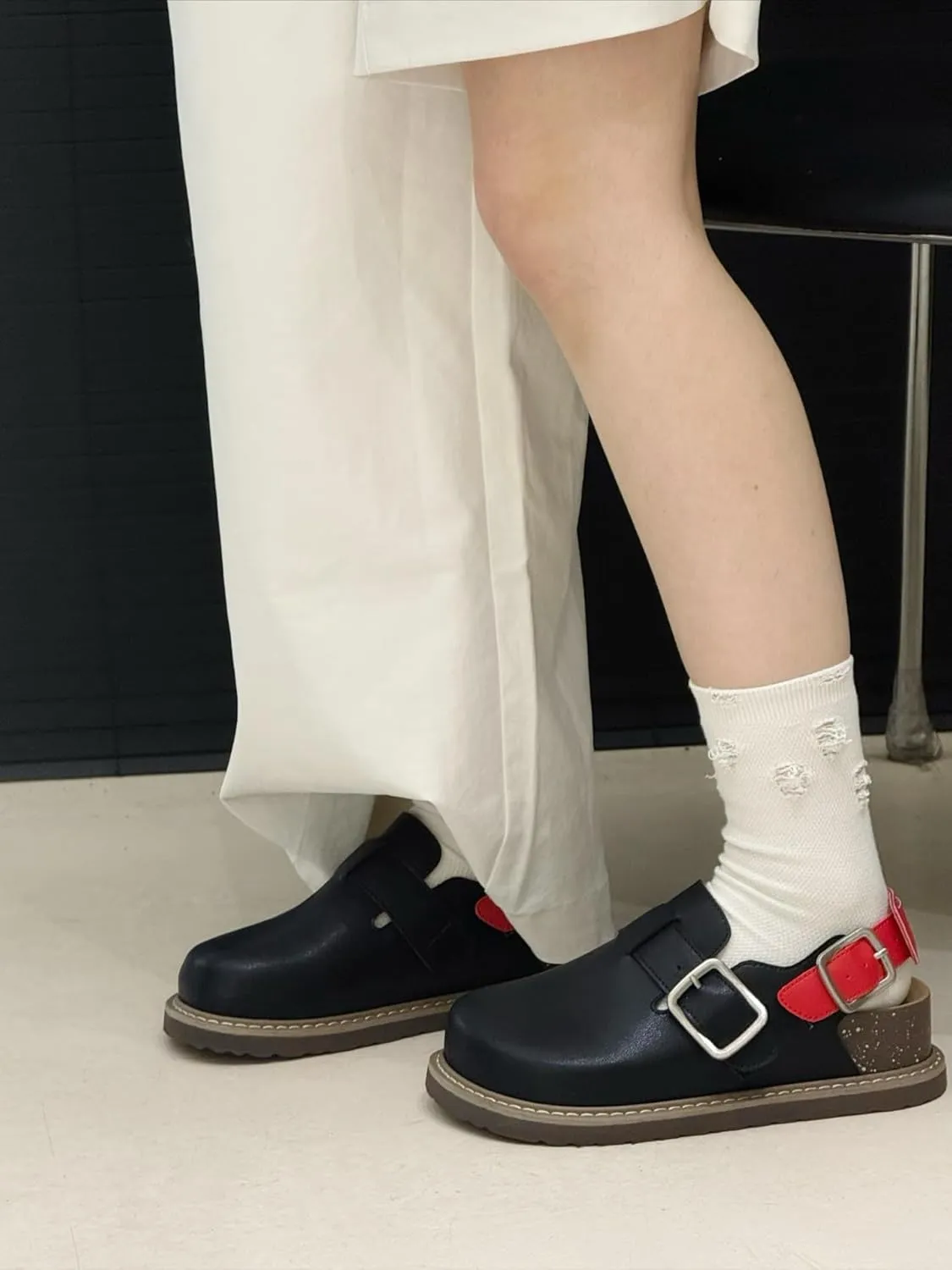 Potato Shoes with Back Strap Leather Slip on Clogs for Standing All Day Women - Comfortable Walking Sandals Beach Travel Slippers for Teen Girls Kawaii Y2K Cute Core Mules Trending Fashion