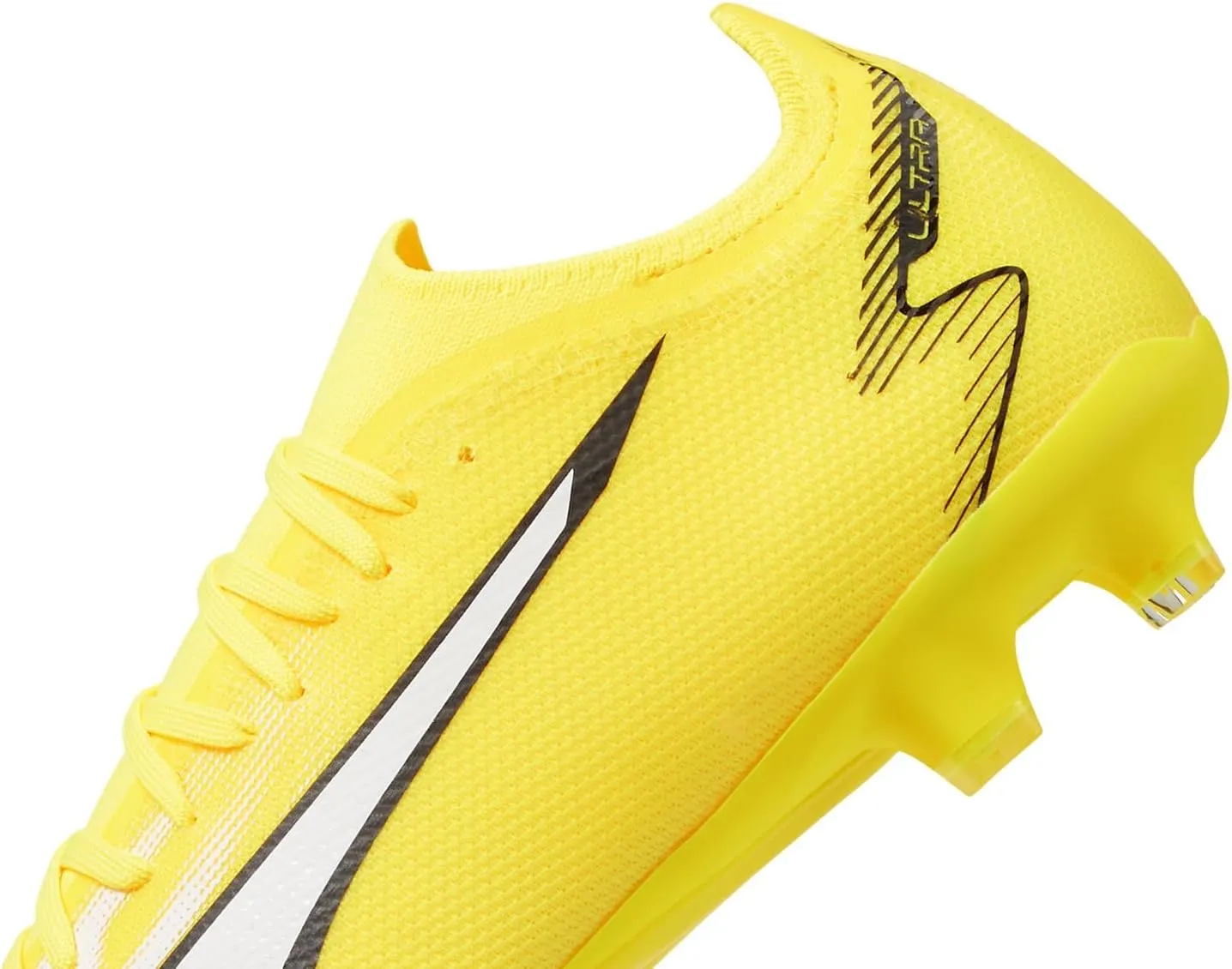 PUMA Men's Ultra Match Fg Soccer Shoes