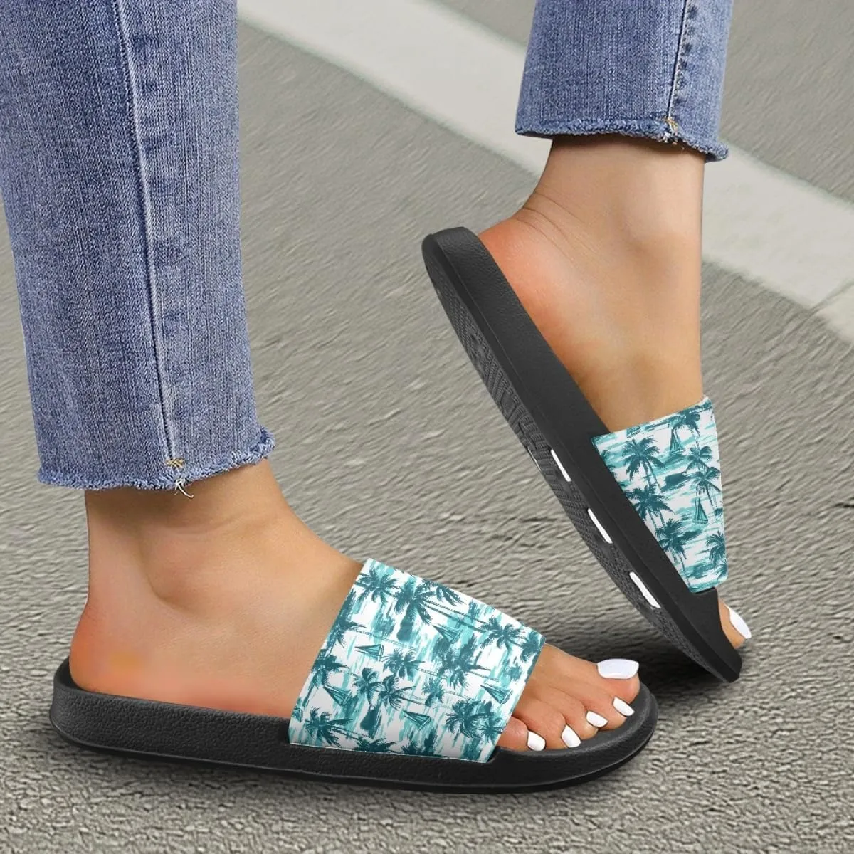 Slides & Slippers for Women Men Cute Waterproof Slide Sandals with Slip Resistant Summer Quick Dry Beach Pool Shower Shoes