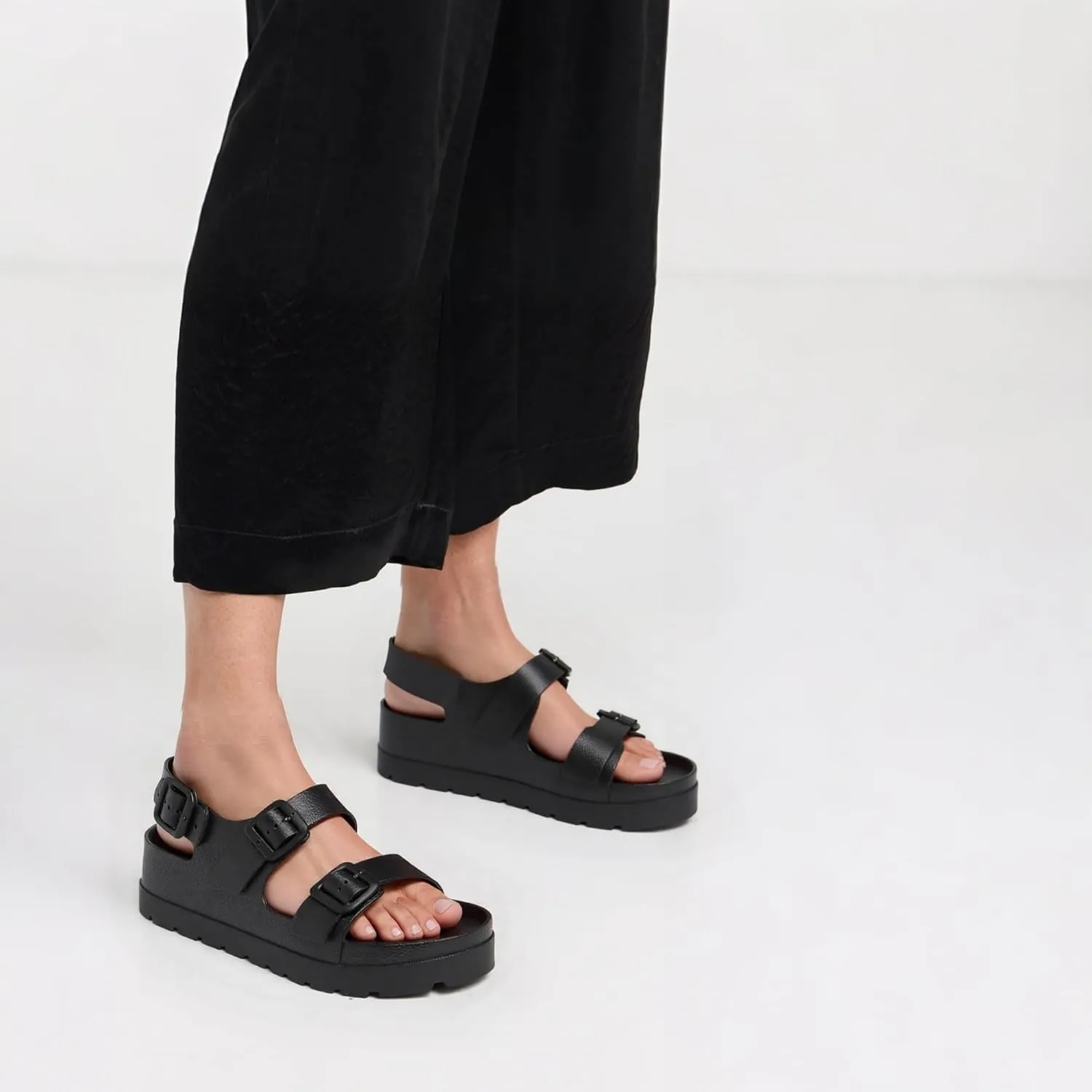 SOSOWHLTE Women's Platform Sandals with Arch Support - 3 Adjustable Straps Summer Beach Sandals, Lightweight & Slip-Resistant