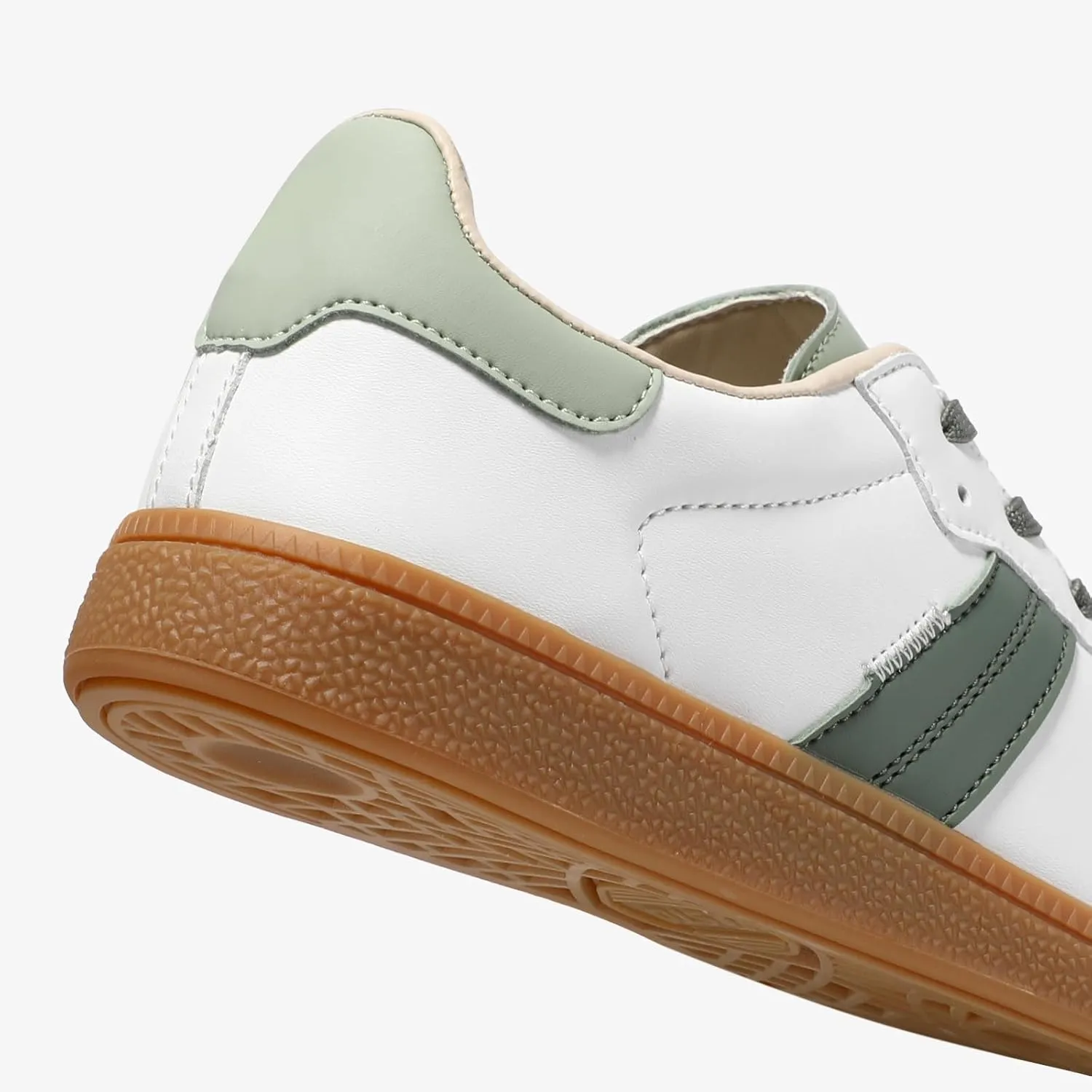 STQ Orthopedic Retro Low Top Sneakers Women Fashion Tennis Skate Shoes