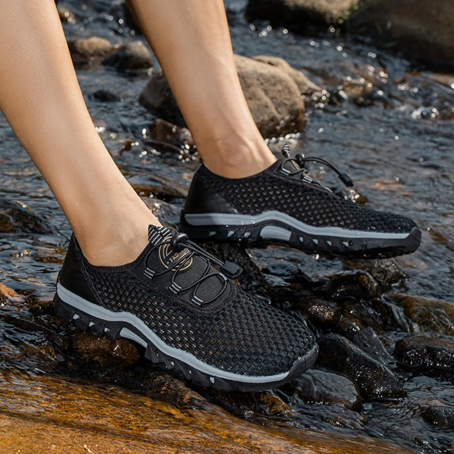 Water Shoes Men Outdoor Hiking Shoes Quick Drying Beach Aqua Shoes Men's Amphibious Water Shoes Summer Non-Slip Quick Drying Water Sandals River Shoes