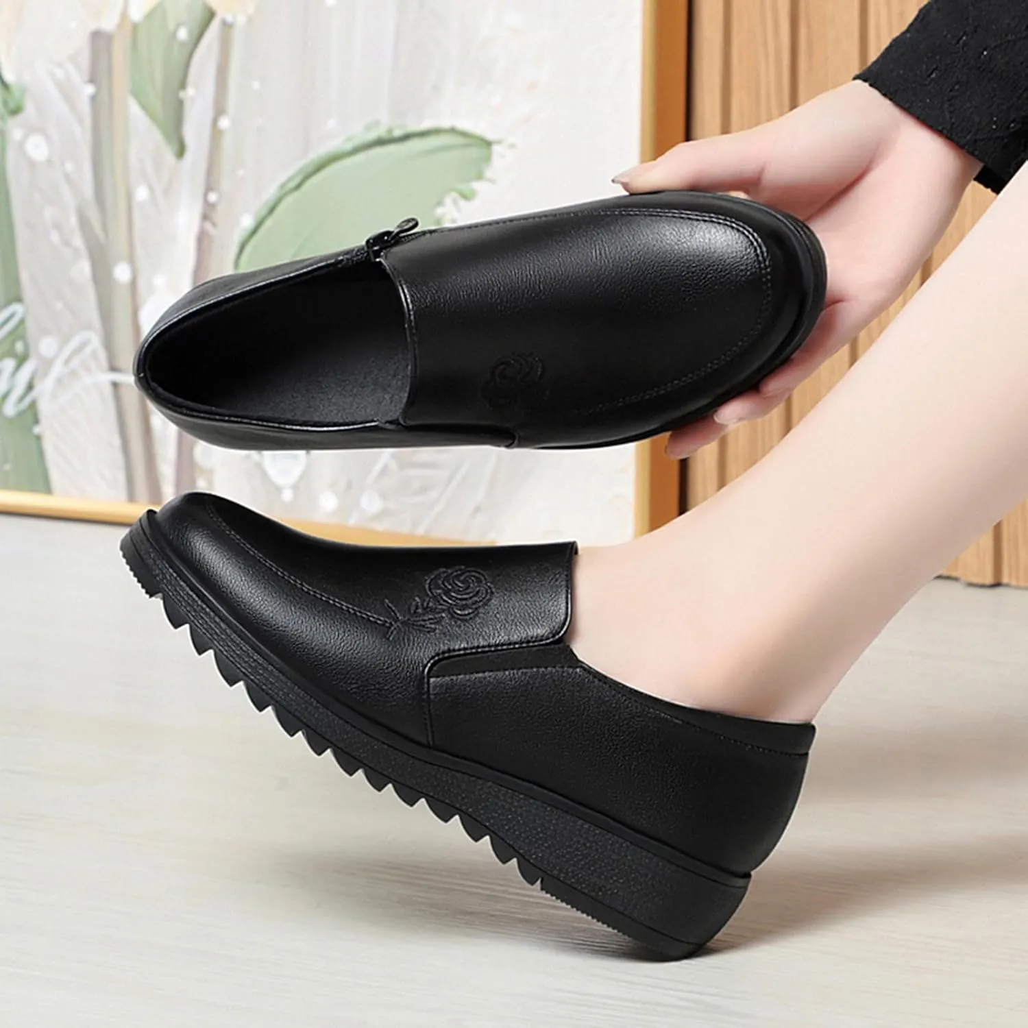 Women's Embroidery Leather Anti-Slip Slip-On Loafers,Comfortable Round Toe Lug Sole Walking Shoes with Side Zip, Casual Lightweight Soft Sole Work Nurse Shoes