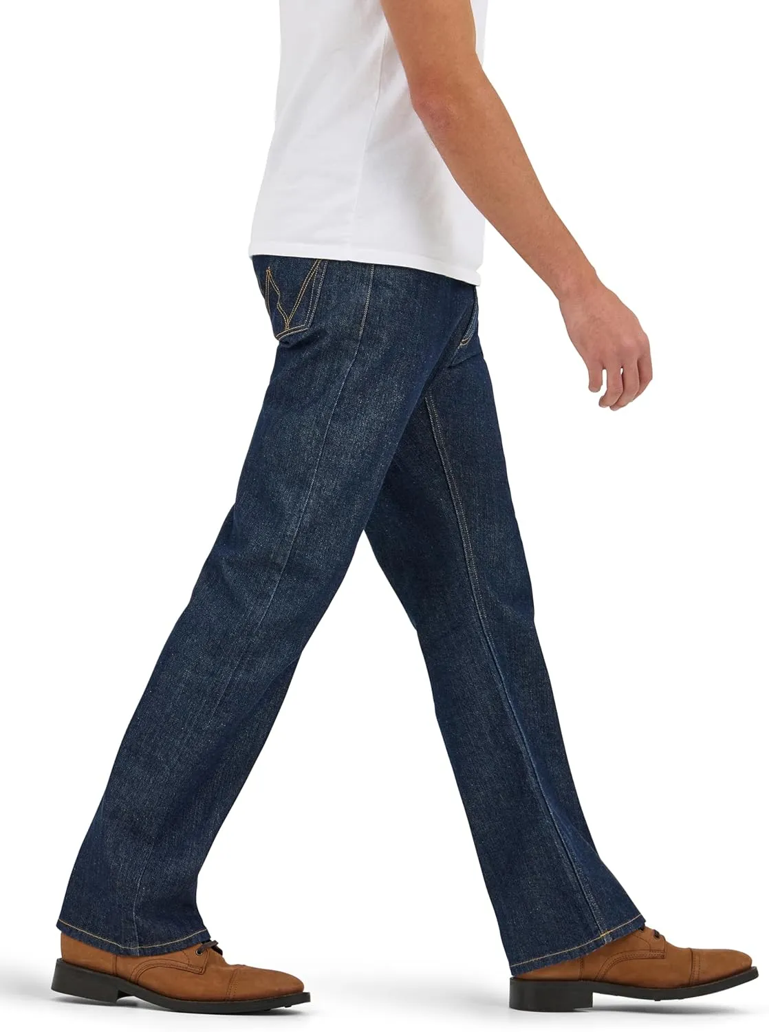 Wrangler Men's Free to Stretch Relaxed Fit Bootcut Jean
