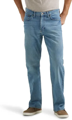 Wrangler Men's Free to Stretch Relaxed Fit Bootcut Jean