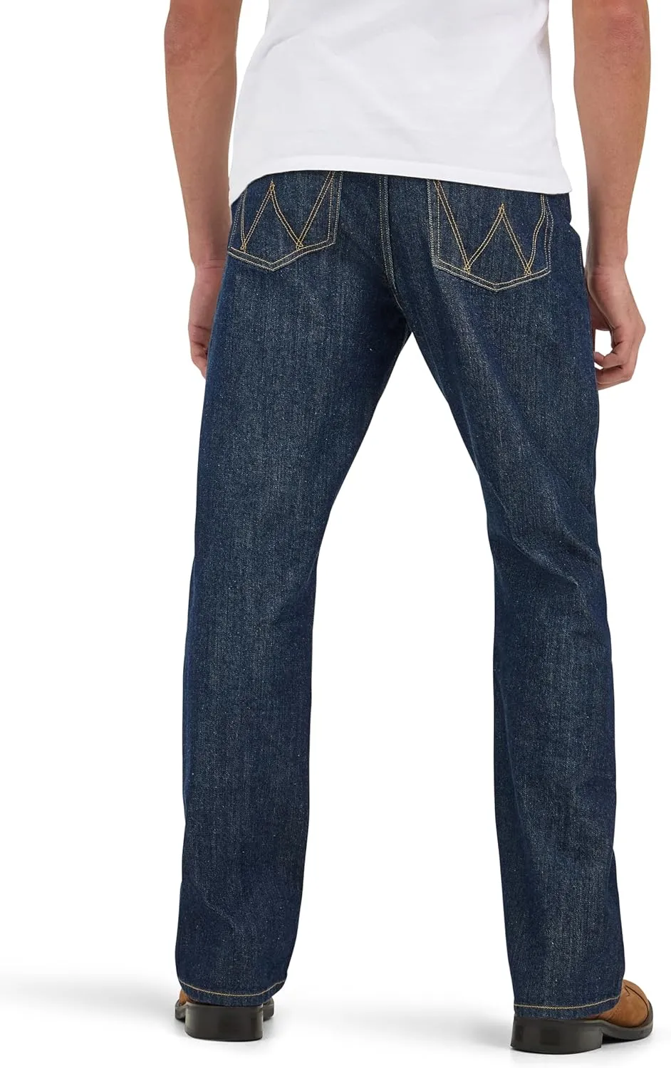 Wrangler Men's Free to Stretch Relaxed Fit Bootcut Jean