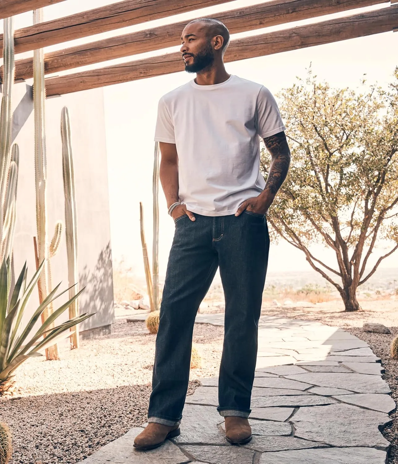 Wrangler Men's Free to Stretch Relaxed Fit Bootcut Jean