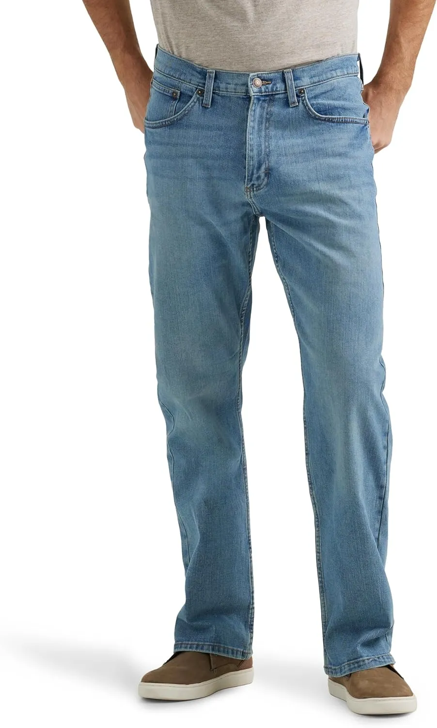 Wrangler Men's Free to Stretch Relaxed Fit Bootcut Jean