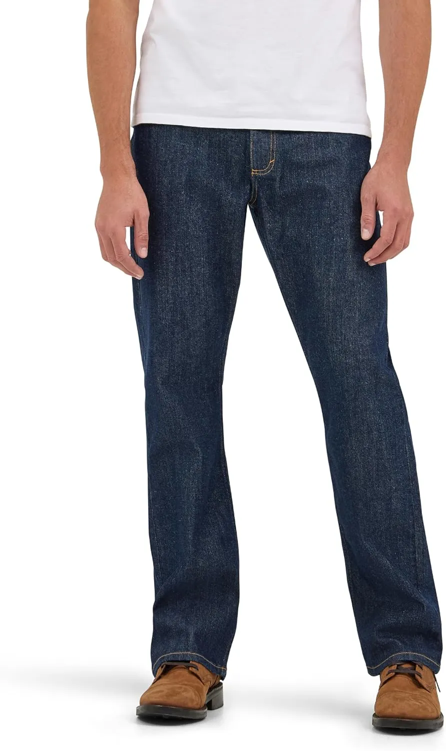 Wrangler Men's Free to Stretch Relaxed Fit Bootcut Jean