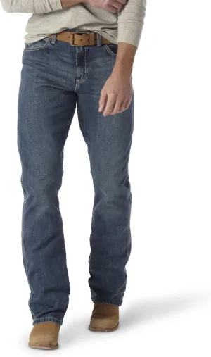 Wrangler Men's Retro Relaxed Fit Bootcut Jeans