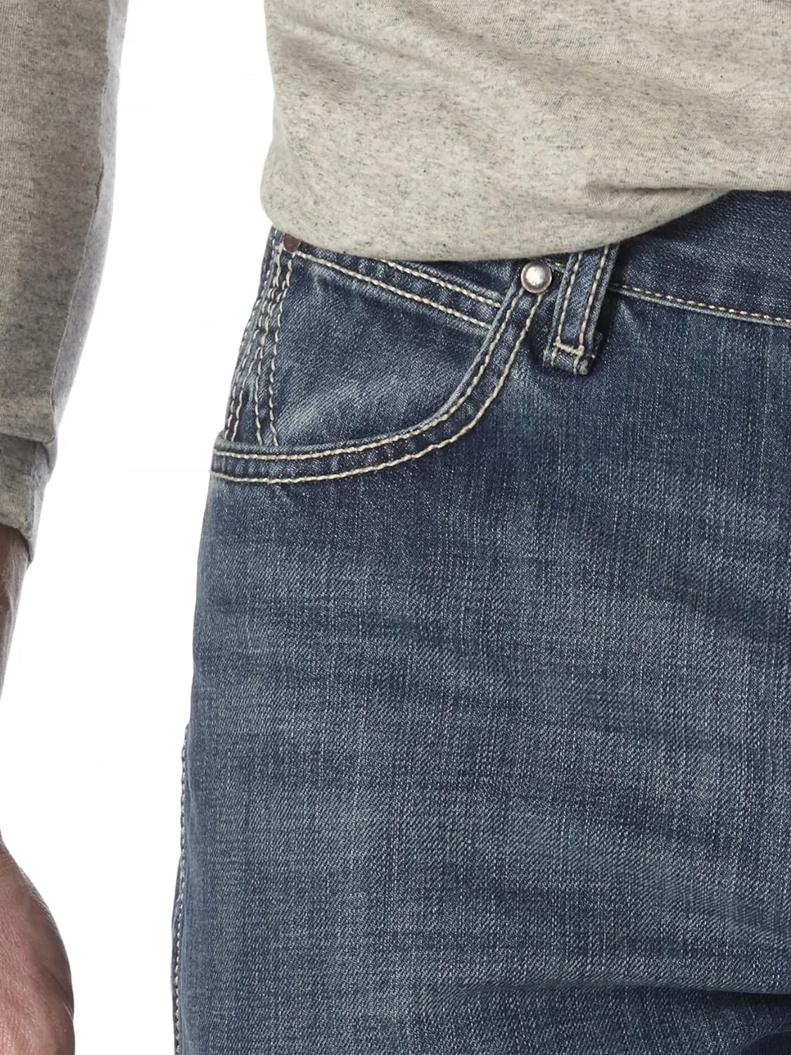 Wrangler Men's Retro Relaxed Fit Bootcut Jeans