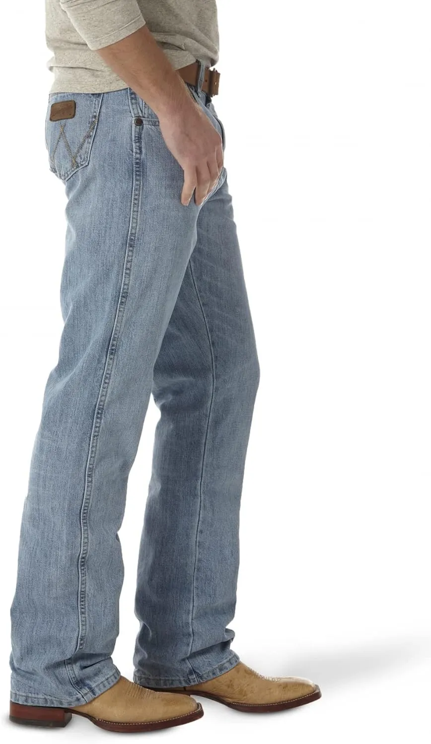 Wrangler Men's Retro Relaxed Fit Bootcut Jeans