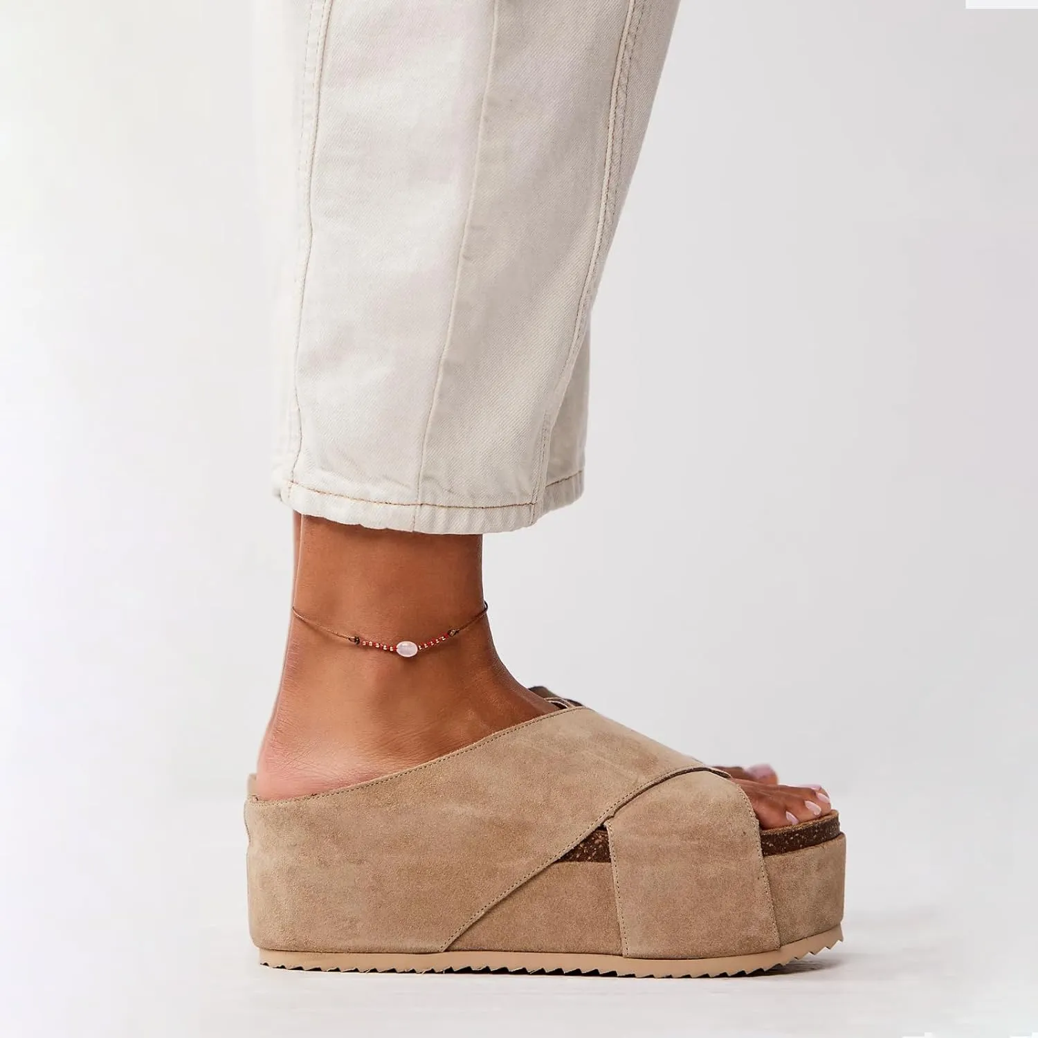 Yishaweiqi Women's Suede Platform Sandals Comfortable Cork Footbed Flatform Sandals Criss Cross Straps Flat Clogs Slide Sandals